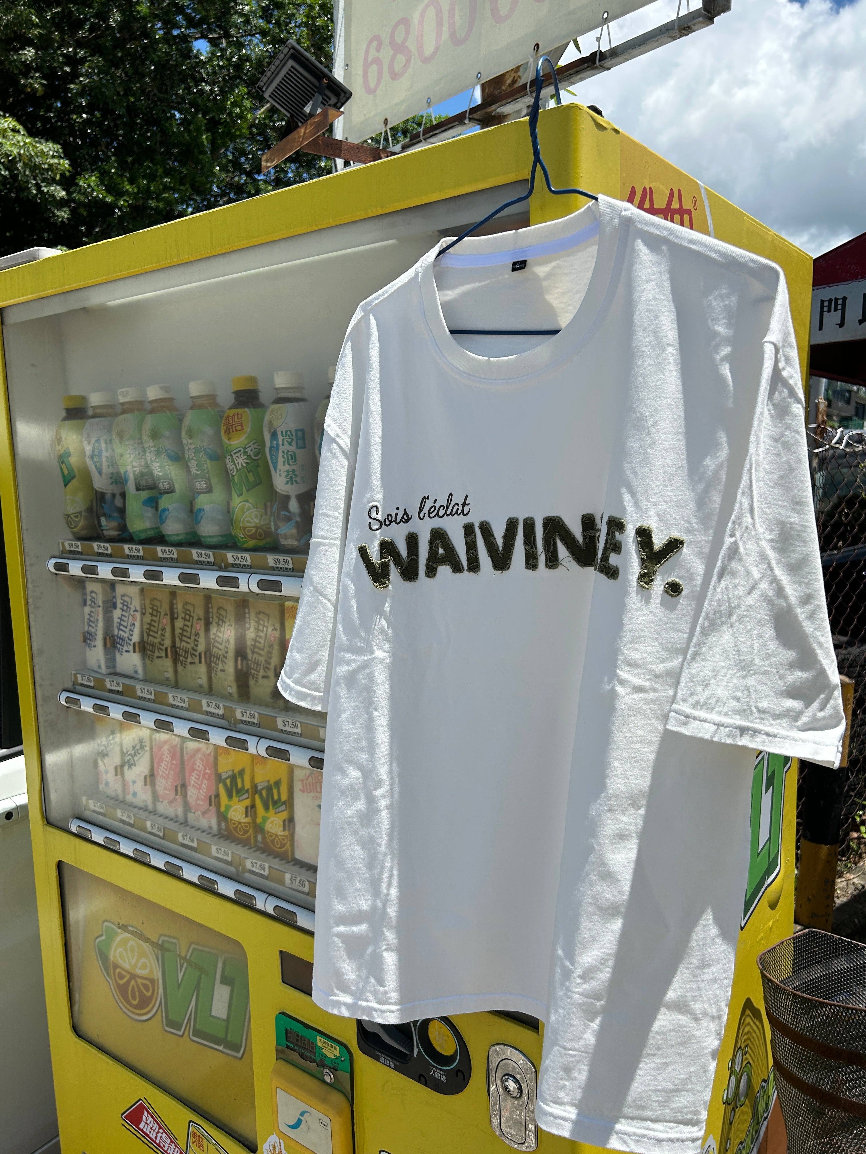 Waivinley | T-Shirt