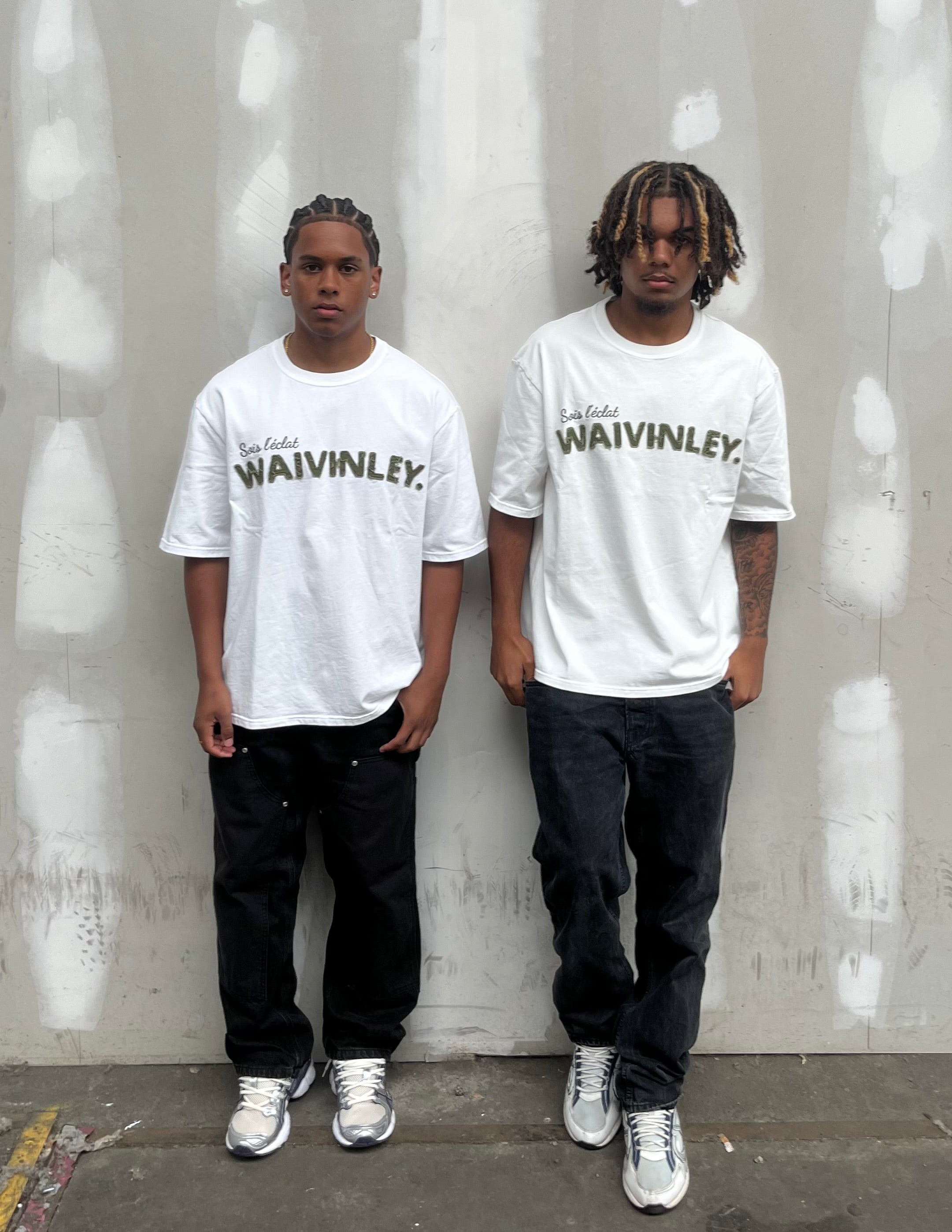 Waivinley | T-Shirt